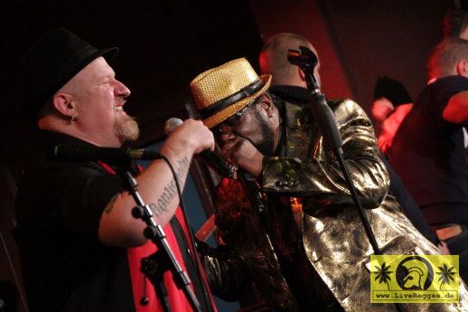 Roy Ellis (Jam) meets Dr. Ring Ding and Soulfood International - Dynamite Ska Festival - Felsenkeller, Leipzig 21. November 2015 (13).JPG